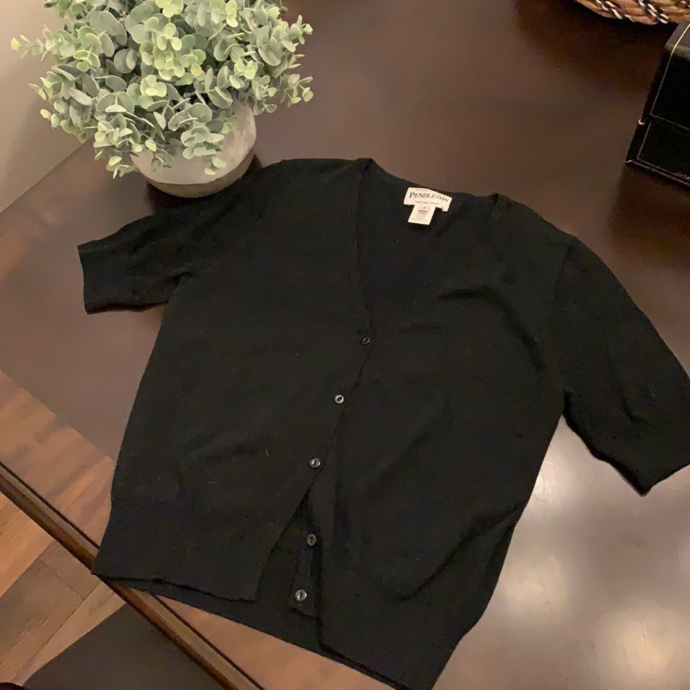 PENDLETON black button up short sleeve cardigan